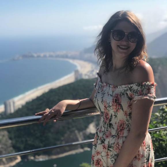 Meet your Posher, Stephanie - Picture 1 of 1